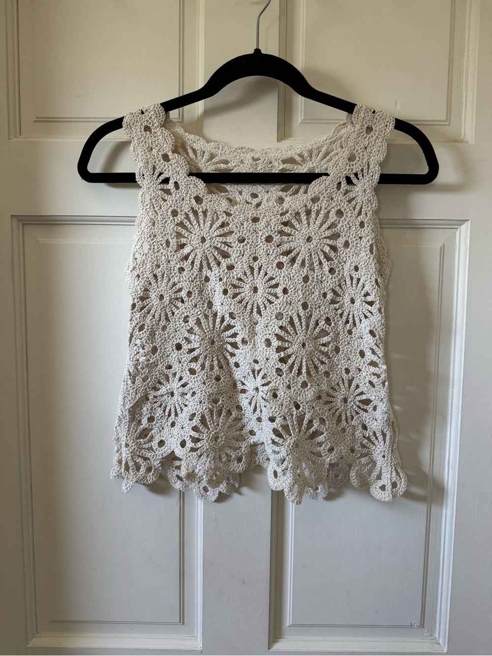 Crochet Floral Tank Top - Cream Medium